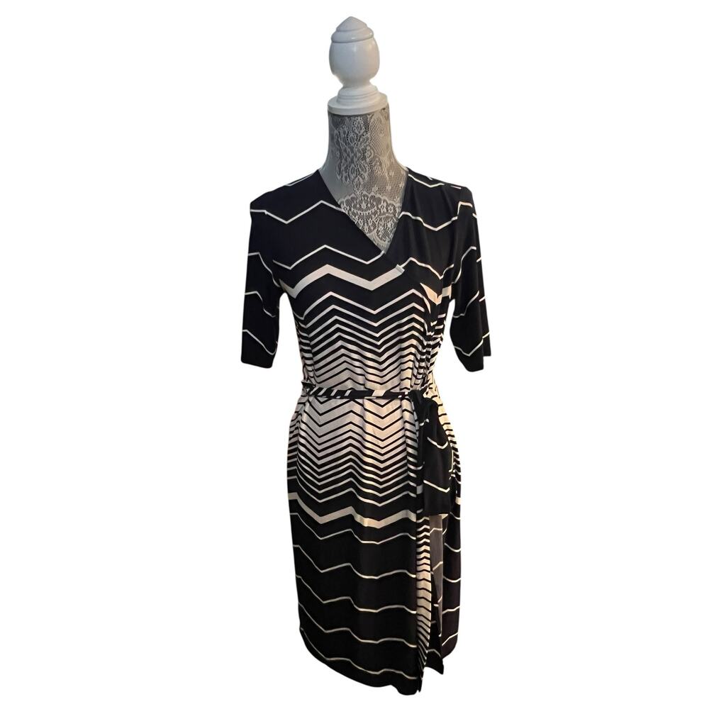 A Pea in the Pod Size M Casual Dress - Preowned